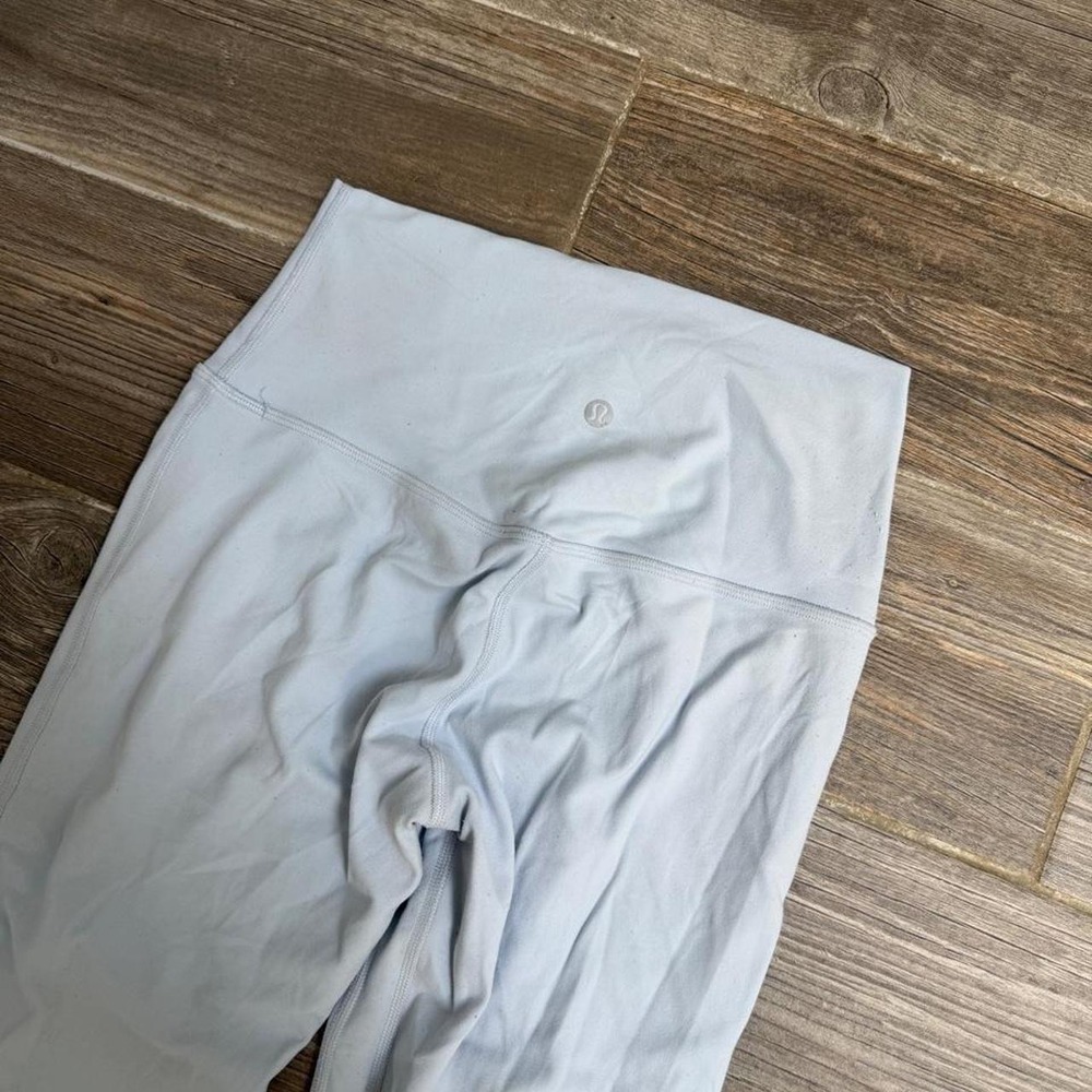 Lululemon light blue high-waisted leggings size 6